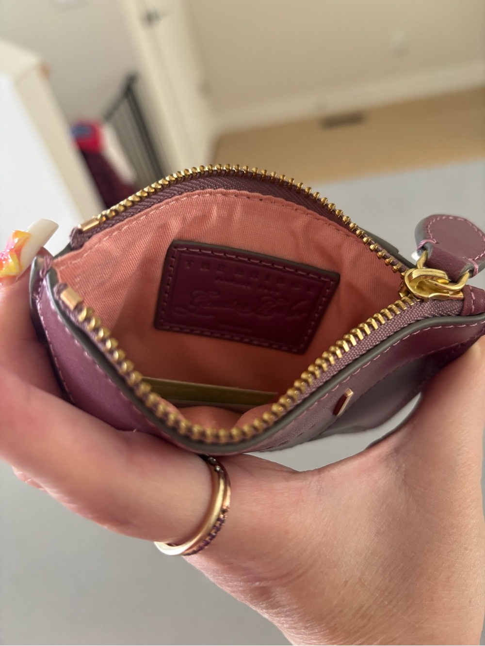The Bridge Leather Zip Card Holder Wallet in Burgundy - Picture 3 of 4